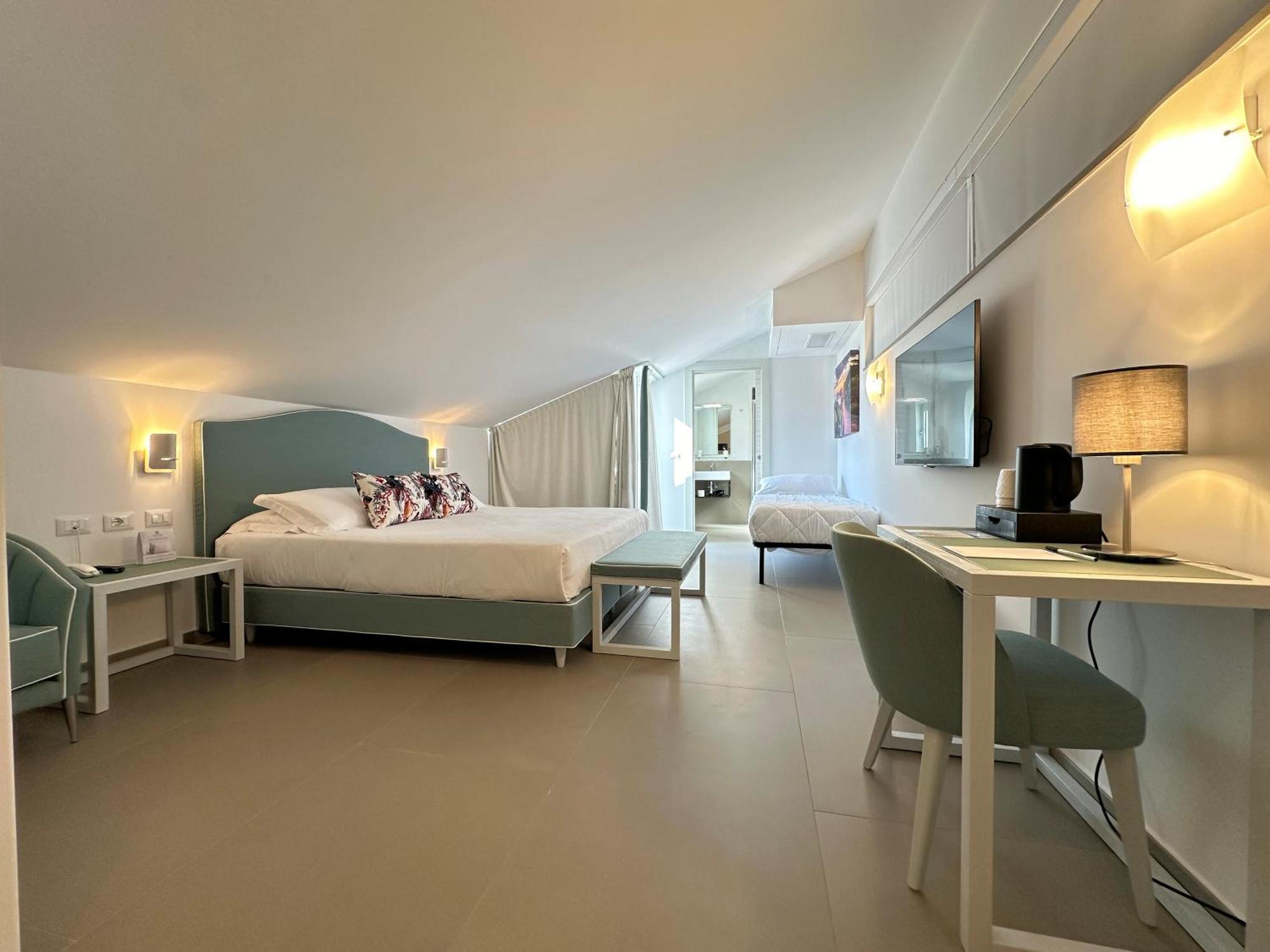 Seaside Hotel Capo dʼOrlando Εξωτερικό φωτογραφία